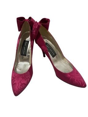 Stuart Weitzman Pink Brocade Bow Heels Pointed Toe Satin Pumps Womens 8.5